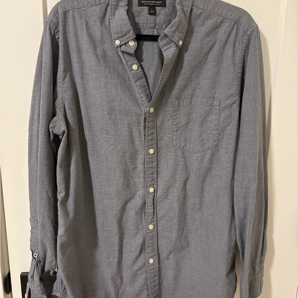 Banana Republic Other - Banana Republic Men's Luxe Flannel Slim Fit Gray Button-Down Shirt